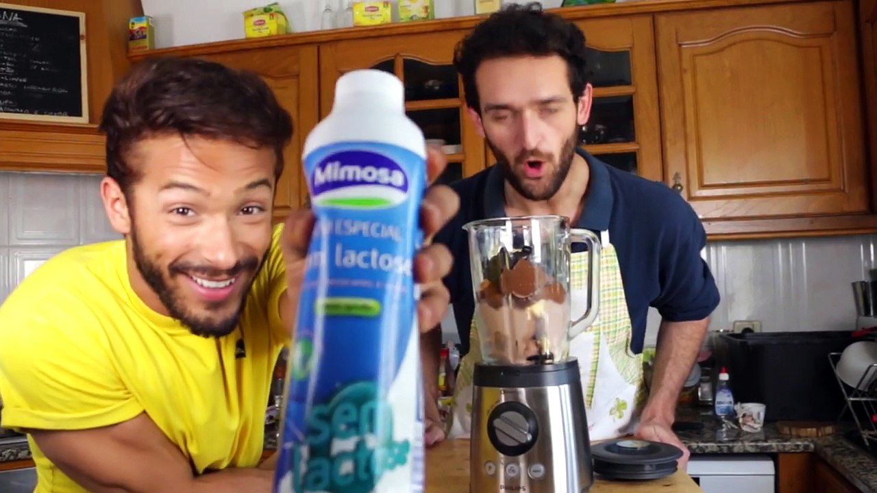 GIANT NUTELLA OREO MILKSHAKE Sexy Funny Kitchen