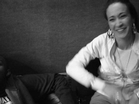 Kenza Farah en enregistrement [VERSIONS BEURFM] l'envers du