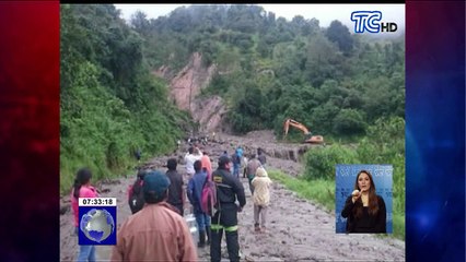 Télécharger la video: Continúa cerrada la vía Quito-Tena por deslizamientos de tierras