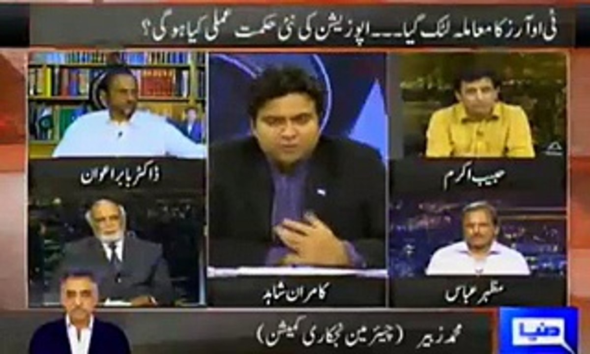 Haroon Rasheed ne PML (N) ke Muhammad Zubair ki live show mein be-izati ker di - All guests started laughing - must watc