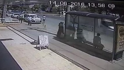 Adıyaman'da Otomobil Yayaya Çarptı: 1 Yaralı