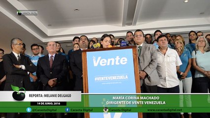 María Corina Machado : El gobierno de Nicolás Maduro es una dictadura