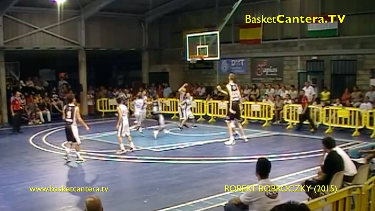 Highlights ROBERT BOBROCZKY 2.29 m. 15 years - U16 Stella Azzurra Roma 2015 (BasketCantera.TV)