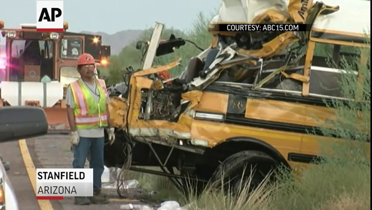 Prison Bus With 50 Inmates Crashes in Arizona