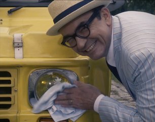 Citroën E-Mehari : une vraie fausse pub avec Karl Zéro