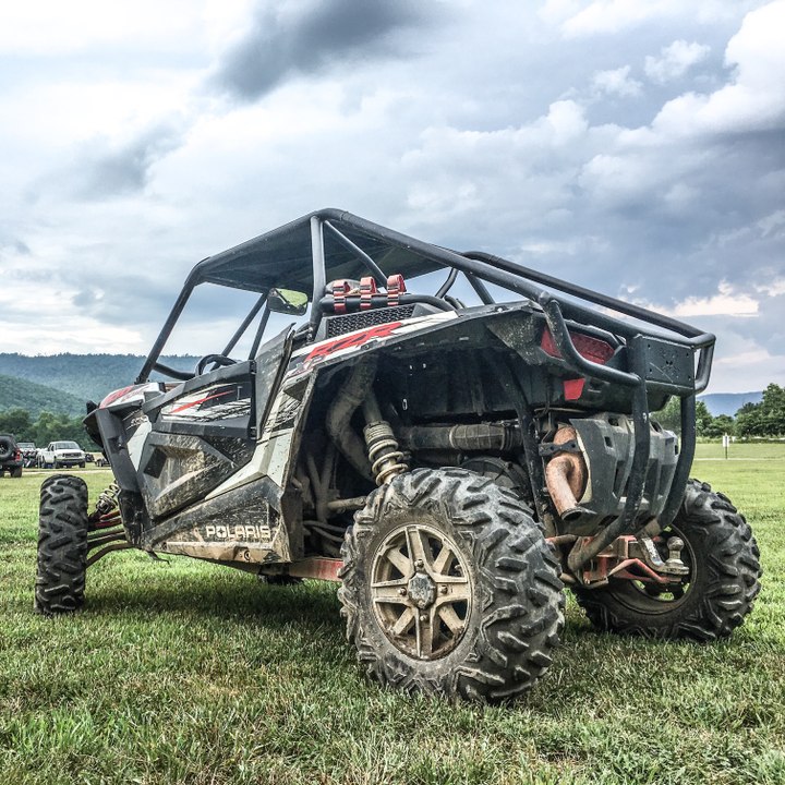 Offroad Racing at the AOP Tennessee