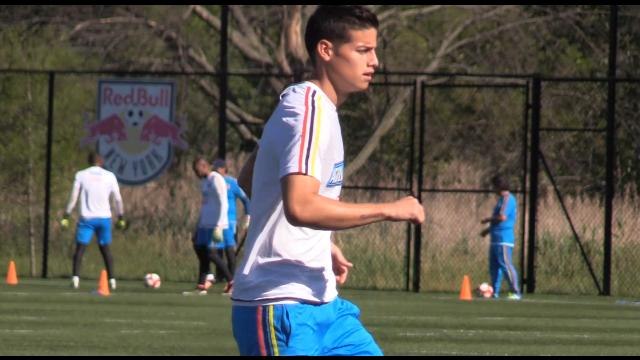 Colombia y Perú se miran con cautela de cara al partido por cuartos de final