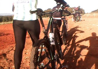 Taubike, Taubaté, Bike Soul nas trilhas, vida e alegrias,  Mountain bike, 36 bikers, pedalando, Soul SL 529, Soul SL 129, Taubaté, SP, Brasil, trilhas do tobogã invertido, 32 km, Marcelo Ambrogi, Mtb, junho, 2016, (53)