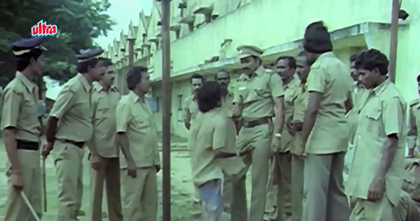 Aaj Ki Raat (Full Song) Film - Don- The Chase Begins Again