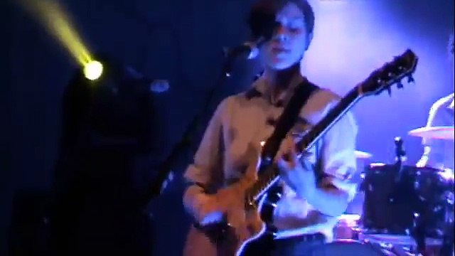 Tegan and Sara- Directing me 2/25/10 Dallas, Tx