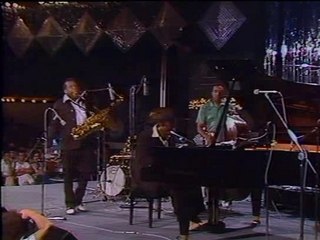 Eddie 'Lockjaw' Davis - Angel Eyes