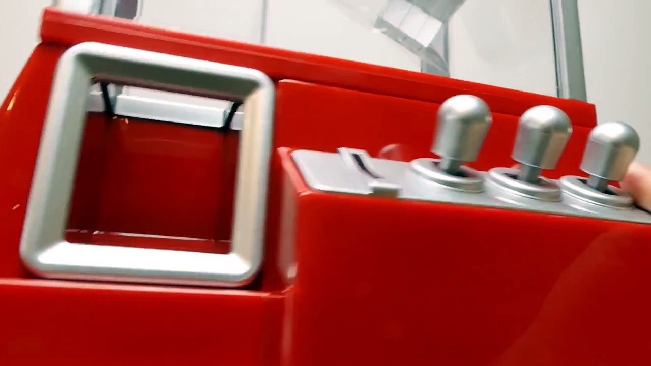 Candy & Toy Grabber Machine   Peppa Pig, Minions & Angry Birds Claw Crane