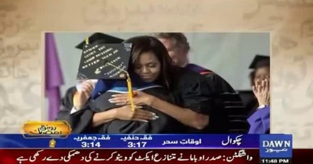 Zarrar Khuhro Reveals Reality of Michelle Obama's Photo with her daughter that has Hazrat Muhammad (PBUH) Hadees on it