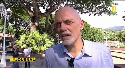 Hommage aux deux policiers assassinés en métropole