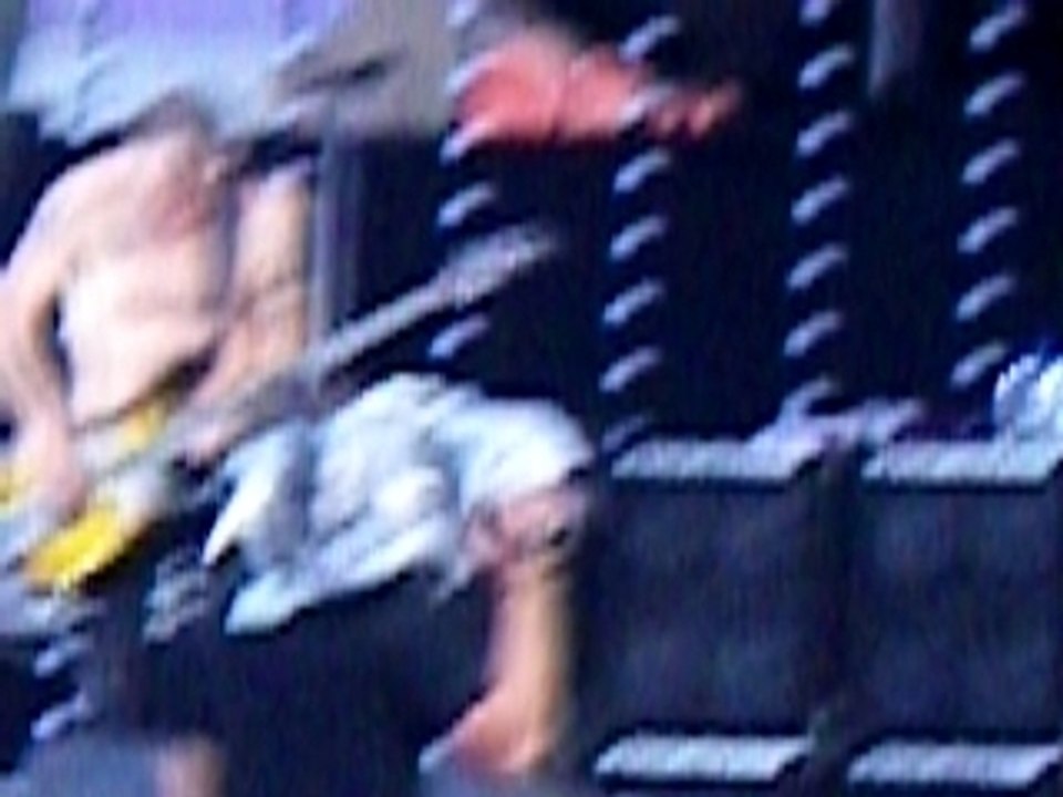 RHCP 6/7/2007 : intro solo John Frusciante et Flea (suite)