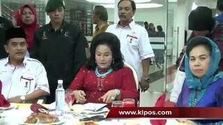 Rosmah Mansor   Saya Bersumpah   Saya Tiada Cincin Itu 17 1 2013