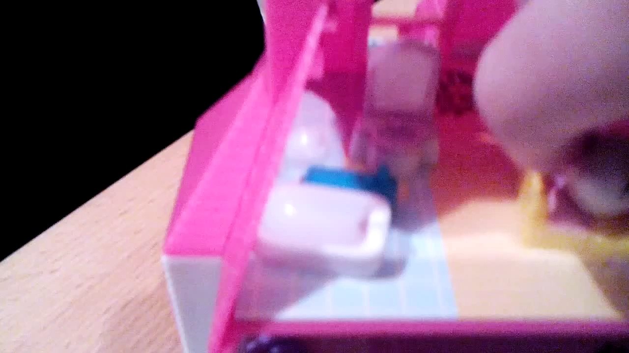 Hello kitty pool party part 1