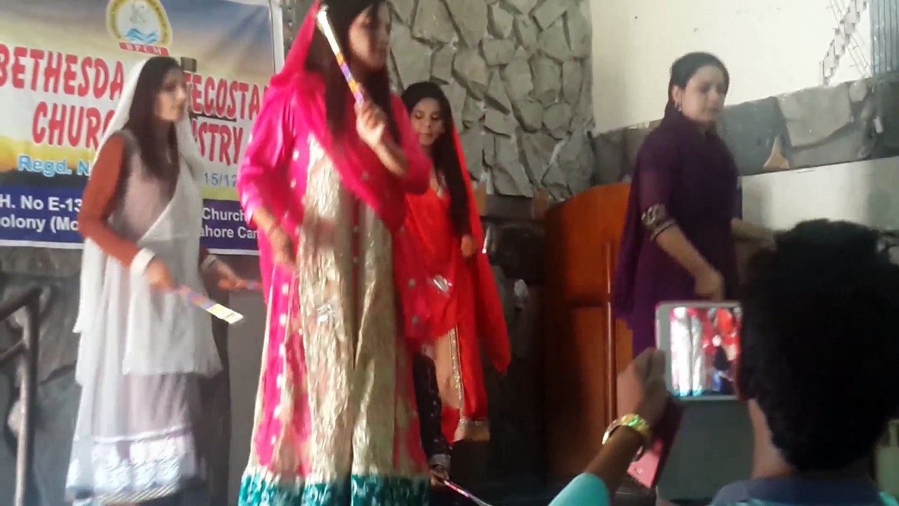 Hammad Baily Gao Gao Gao Performance