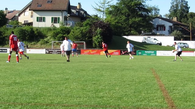 Match dirigeants et parents contre dirigeants de St Prex pour finir le tournoi !!!