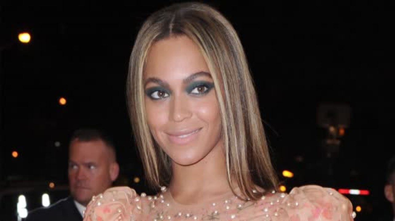 Beyoncé hilft dabei 82,000 Dollar für die Einwohner von Flint zu sammeln