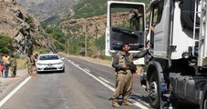 Şemdinli'de Yol Kesen PKK'lılar Karakola Kömür Taşıyan Kamyon Şoförünü Öldürdü