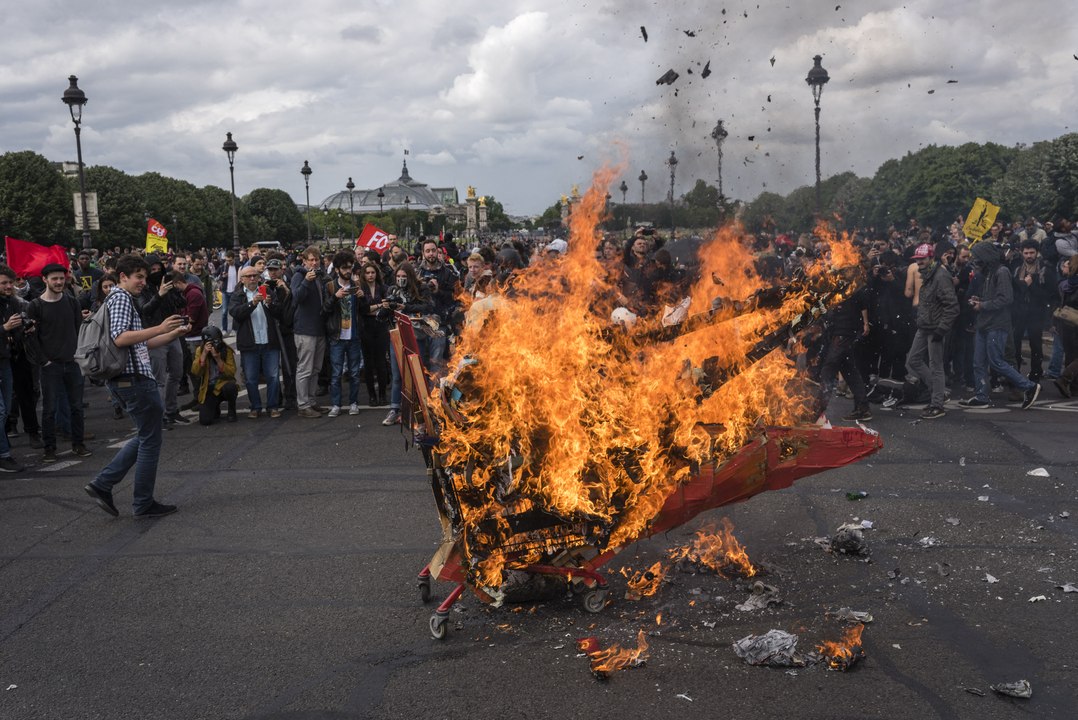 Philippe Bilger - "Les fauteurs de troubles, créateurs d'harmonie ?"