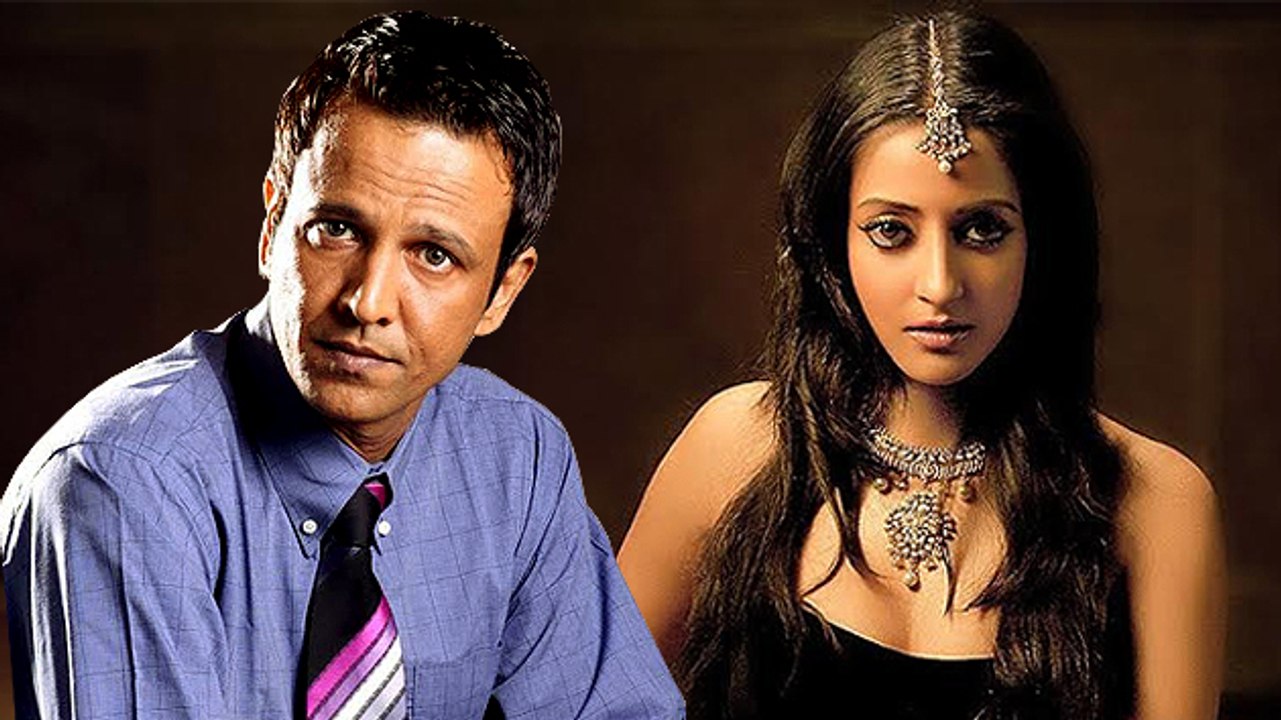 Raima Sen And Kay Kay Menon In Vodka Diaries