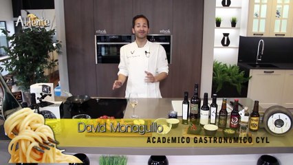 MI PULPITO A LA GALLEGA ENSALADA ALEMANA CON SALCHICHAS DE CARNICAS MULAS