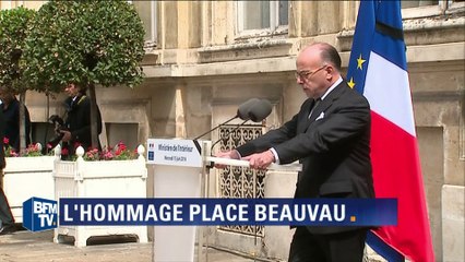 Cazeneuve adresse "le soutien de la nation" aux proches des policiers tués