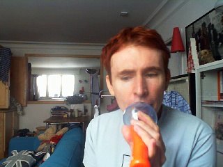 Wiwi égratigne "i know" de Tom Odell