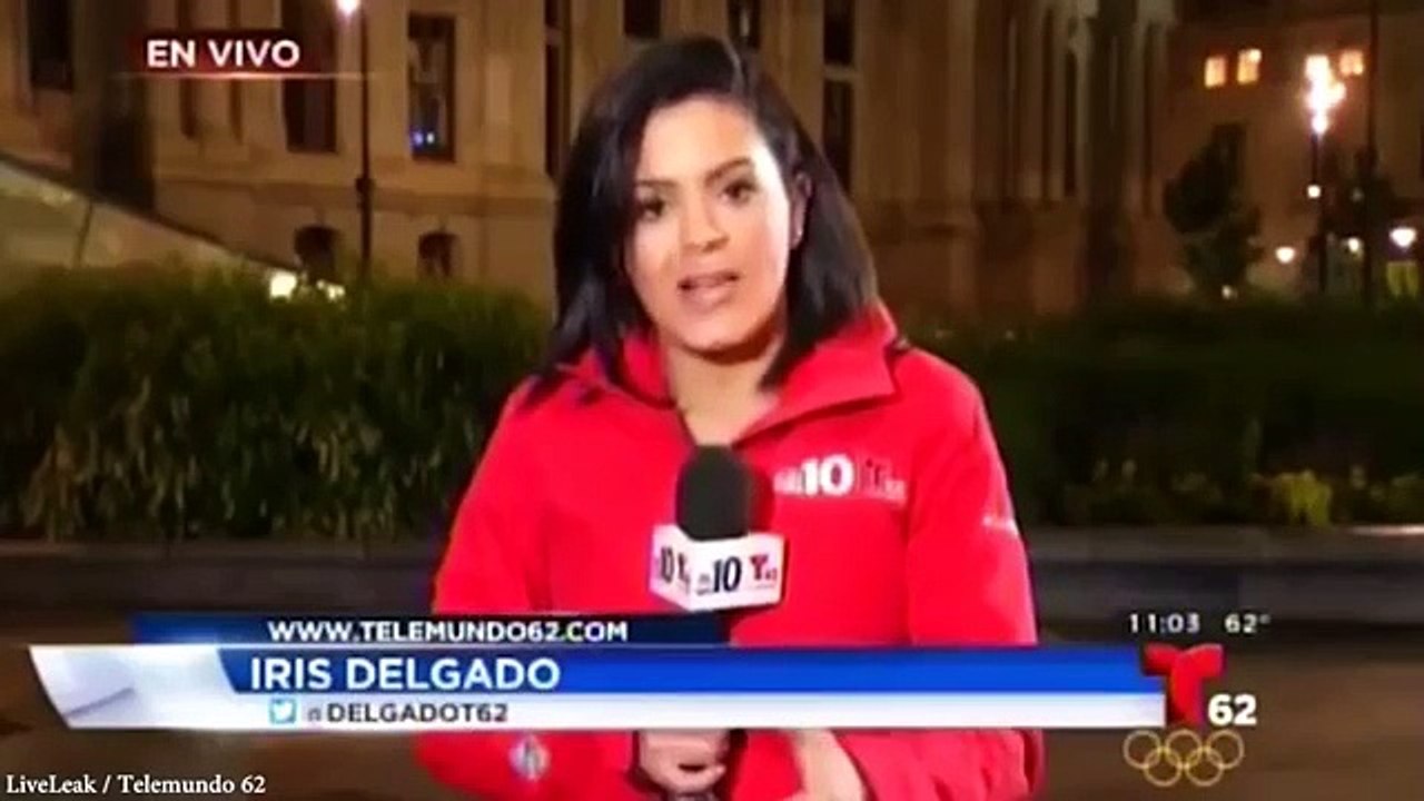 Une journaliste Espagnole se prend une énorme droite par une grosse noire