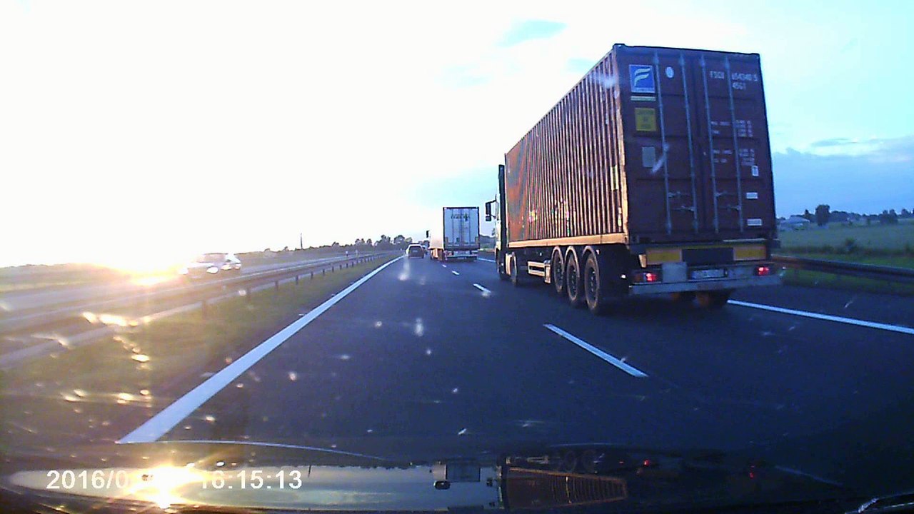 Cebula transport powoduje zagrożenie na A4 Wrocław przed bramkami
