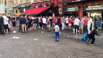 Des supporters anglais humilient des enfants Roms à Lille ( Euro 2016)