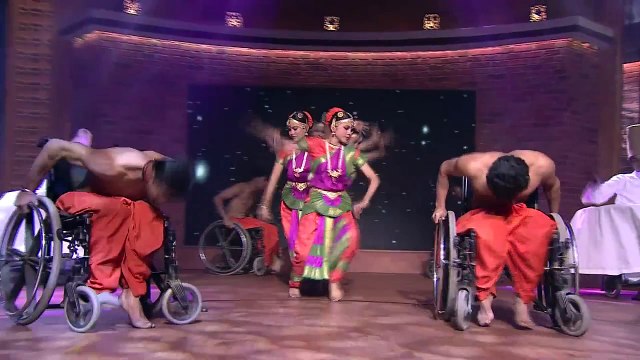 Chanda Pe Dance Song Aamir Khan | Satyamev Jayate