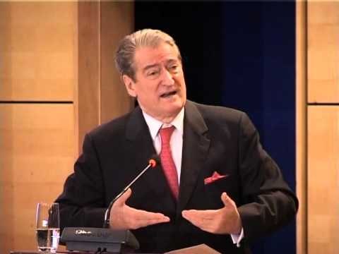 BERISHA PRANON DESHTIMIN TAKSA E BIZNESIT TE VOGEL TEK VENDORET ISHTE GABIM LAJM