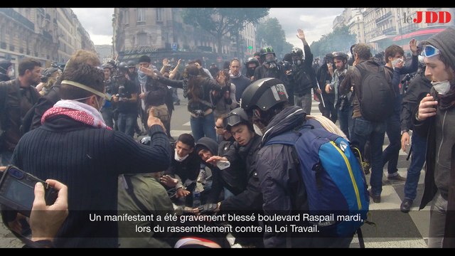 VIDEO. Au coeur des violences dans la manifestation contre la loi Travail