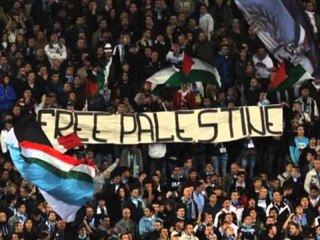 KORET RACISTE TIFOZET E LAZIOS HEDHIN PARRULLA KUNDER HEBRENJVE LAJM