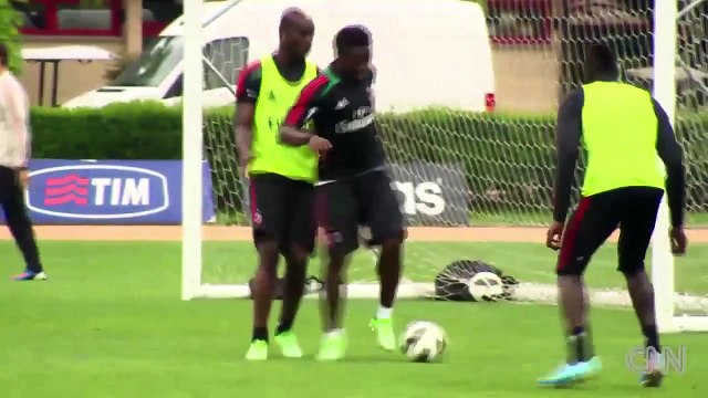 Mario Balotelli impliqué dans une bagarre, un homme amputé de trois doigts