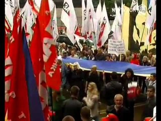 PROTESTAT NE UKRAINE KUNDERSHTOHET VENDOSJA E RUSISHTES SI GJUHE ZYRTARE LAJM