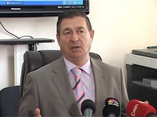 POSTA SHQIPTARE EMETON PULLA ME FIGURA TE SHQUARA PER 100 VJETORIN LAJM