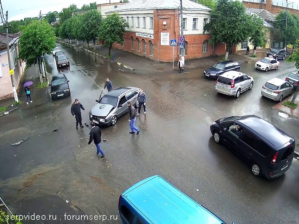 Voici comment on rédige un constat après un accident en Russie