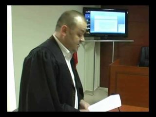 VRASJA E TE MOSHUARES BURG PA AFAT PER TRE ADOLESHENTET VRASES NE DEVOLL LAJM