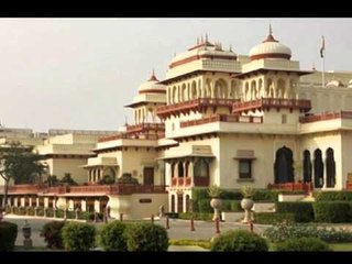 GRIMCA SHOWBIZI TE REJAT ME TE FUNDIT NGA BOTA E ZHURMSHME E YJEVE LAJM