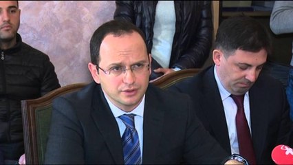 HAPJA E NEGOCIATAVE ME BE, BUSHATI POHON SE REFORMA NE DREJTESI ESHTE KUSHT I PERENDIMIT LAJM
