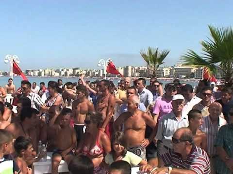 TAKIME ME EMIGRANTET AK AKUZOI PD DHE PS PER MOHIMIN E TE DREJTES SE VOTES LAJM