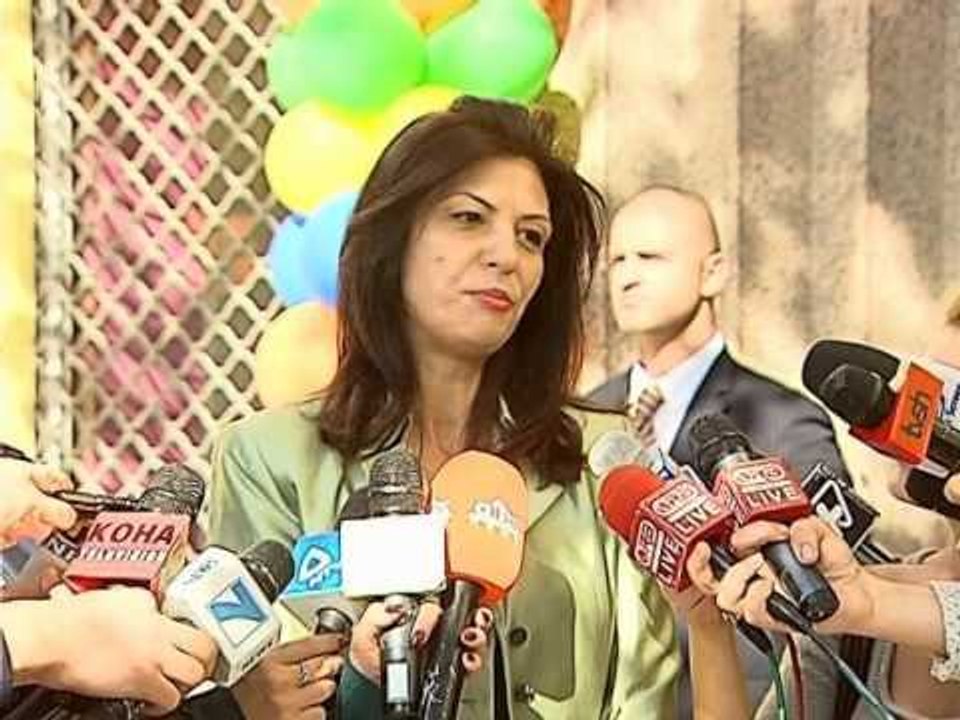 KURBAN BAJRAMI POLITIKA URON BESIMTARET MULSIMAN PER FESTEN LAJM