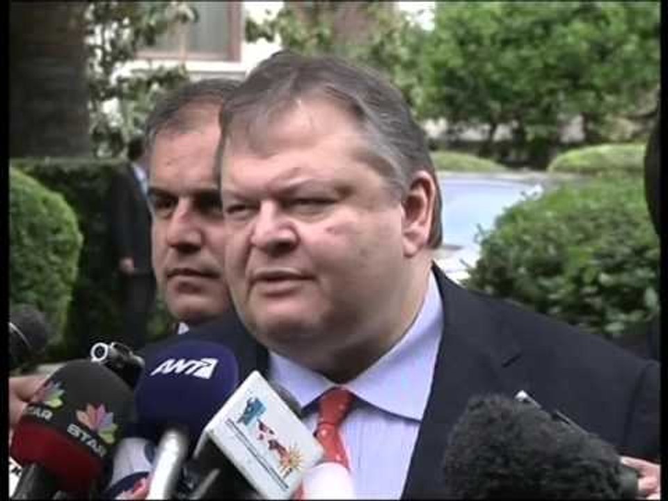 NEGOCIATAT NE GREQI VENIZELOS NIS TAKIMET ME LIDERET PER QEVERINE E RE LAJM