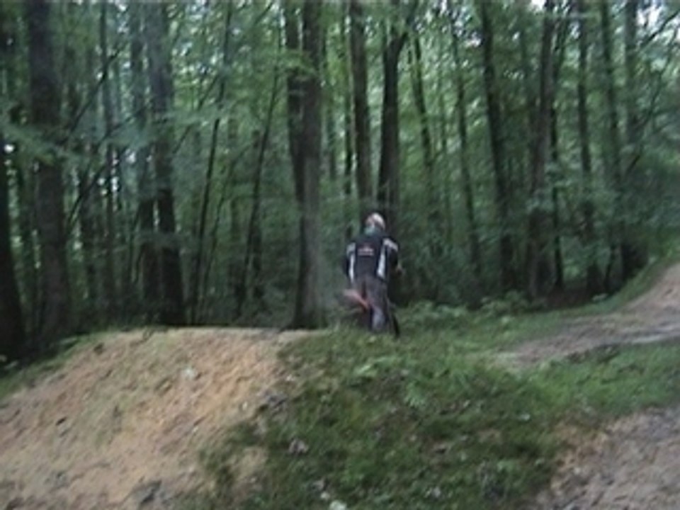 moto cross Xlc 125 mulot saute le pas