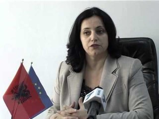 HOMOSEKSUALET REAGOJNE ANULLOJNE PARADEN REAGOJNE NDAJ EKREM SPAHISE LAJM