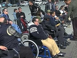 KOMPENSIMI I INVALIDEVE KESHILLI KOMBETAR KUNDERSHTON VENDIMIN E QEVERISE LAJM